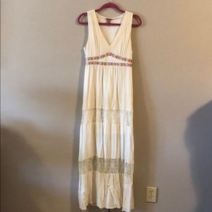 Flying Tomato maxi dress